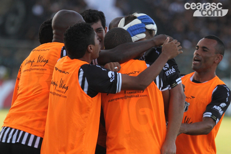 [23-06] Ceará x Atlético-PR2 - 12