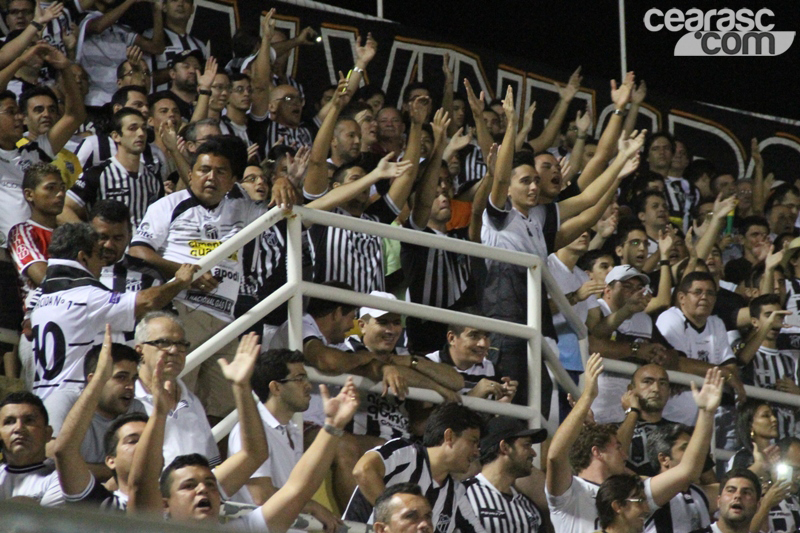 [15-07] Ceará 1 x 3 Joinville - 9