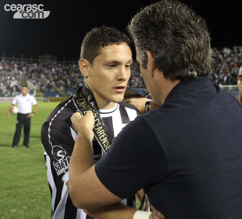 [18-05] Entrega do Troféu e Faixas - 10