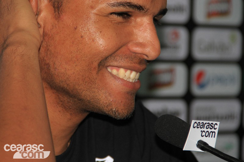 [03-01] Apresentação de Anderson e Amaral - 10