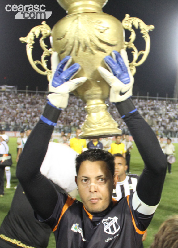 [18-05] Entrega do Troféu e Faixas - 12