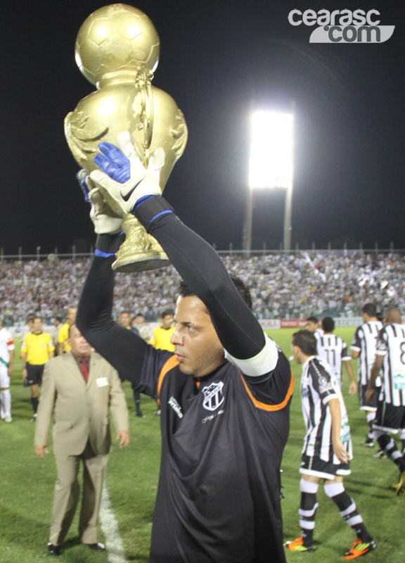 [18-05] Entrega do Troféu e Faixas - 13