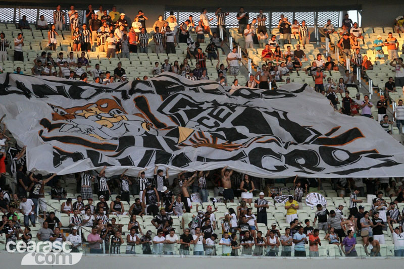 [14-04] Fortaleza 0 X 1 Ceará - Torcida - 36