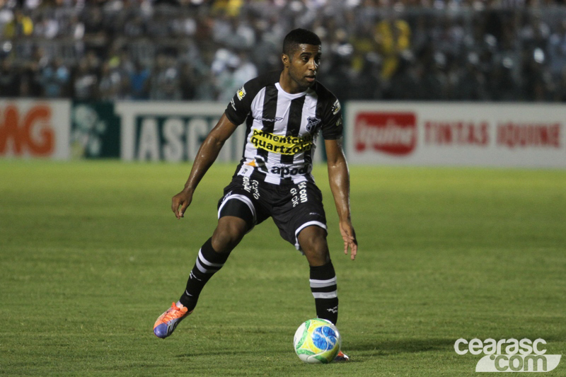 [15-07] Ceará 1 x 3 Joinville2 - 9