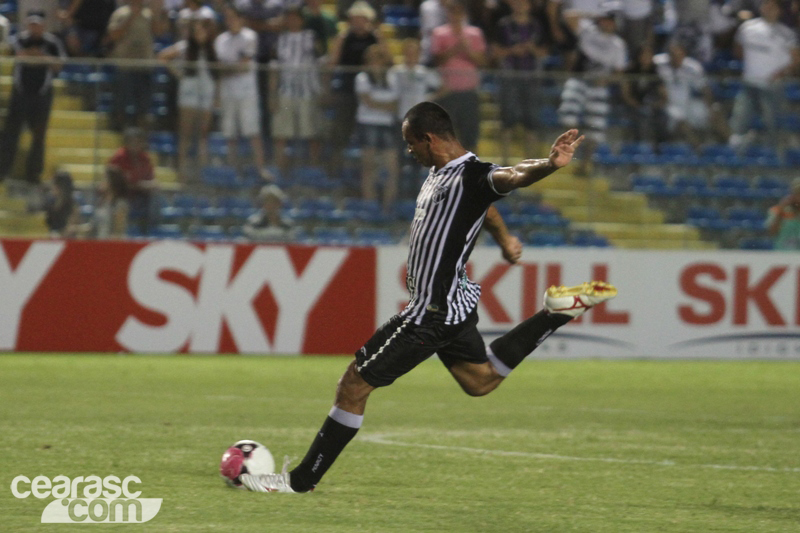 [23-06] Ceará x Atlético-PR3 - 8
