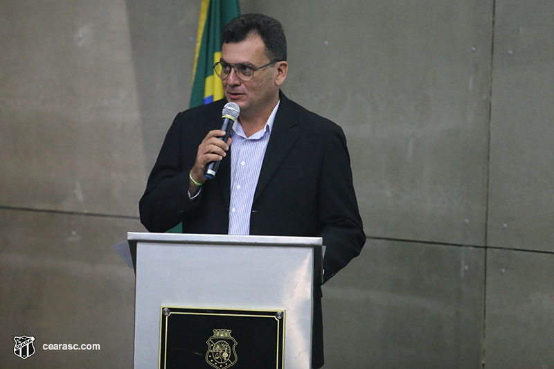 [30-08-2017]   Seminário - Jogando pela Paz no Futebol - 2