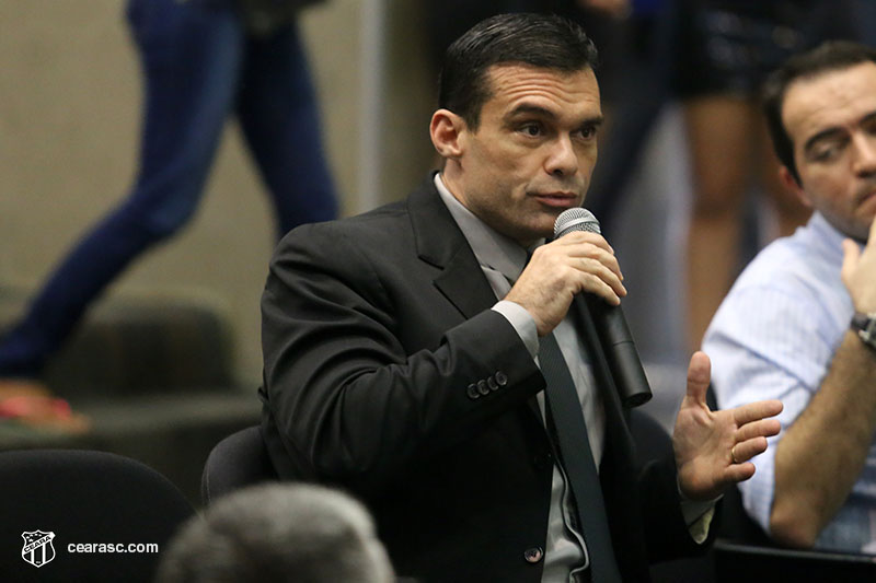 [30-08-2017]   Seminário - Jogando pela Paz no Futebol - 6