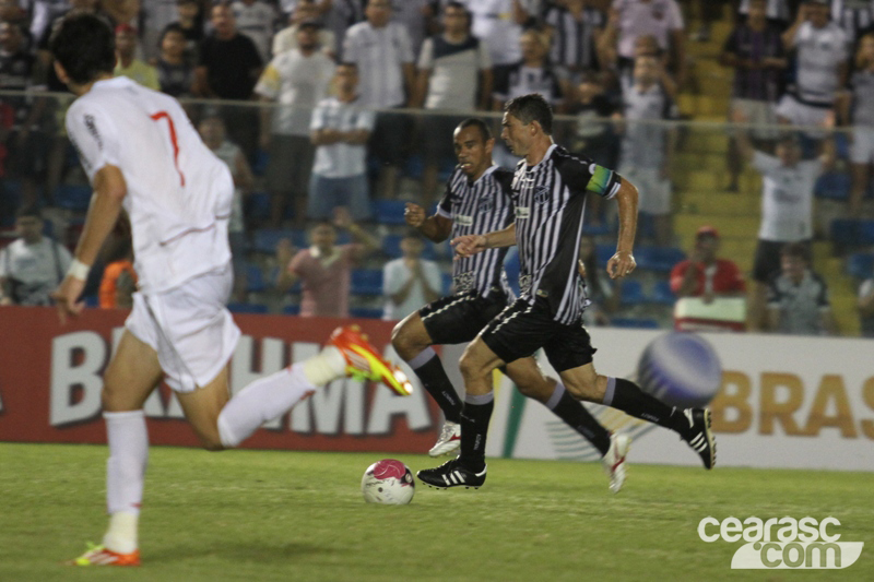 [23-06] Ceará x Atlético-PR3 - 18