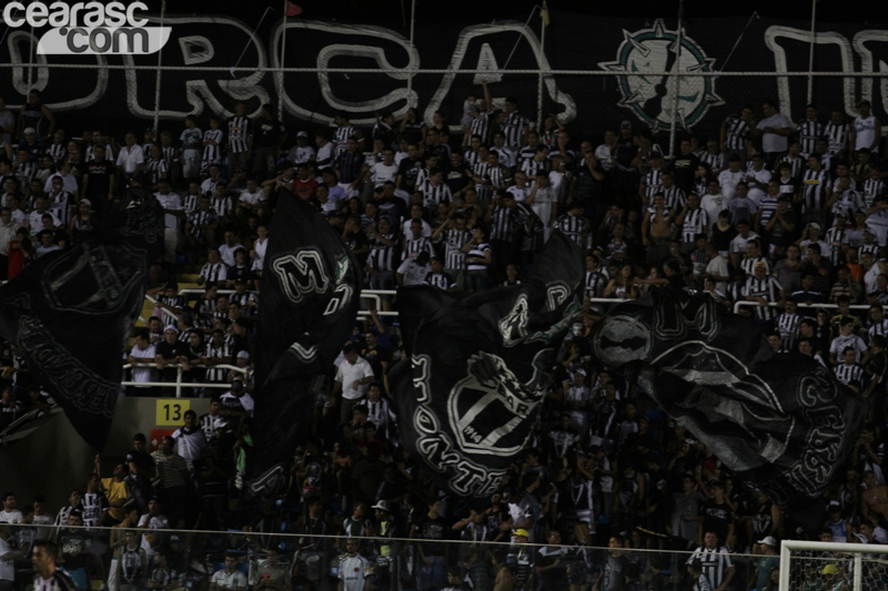 [18-05] Ceará 1 x 2 América-MG - Torcida - 10