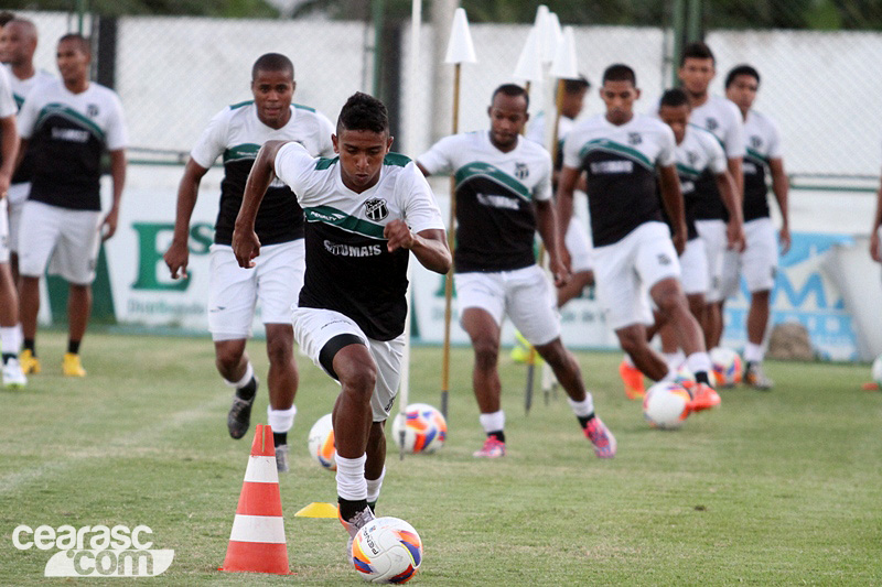 [15-06] Reapresentação + treino físico - 11