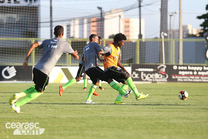 [09-01-2017] Treino Técnico + Tático - Tarde - 17