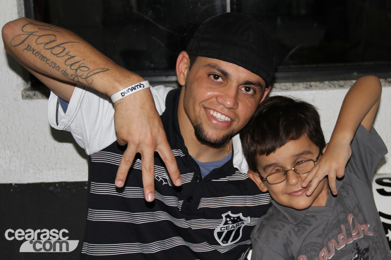 [26-04] Mário Adriel visita o clube - 3