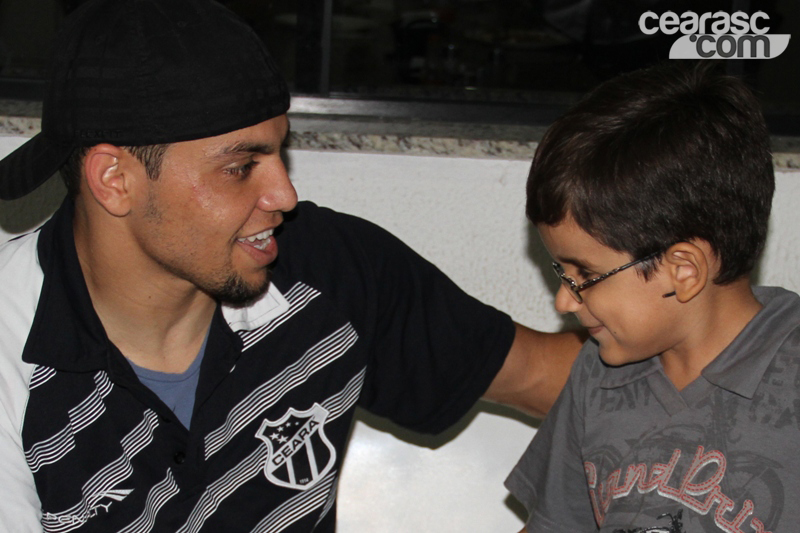 [26-04] Mário Adriel visita o clube - 7