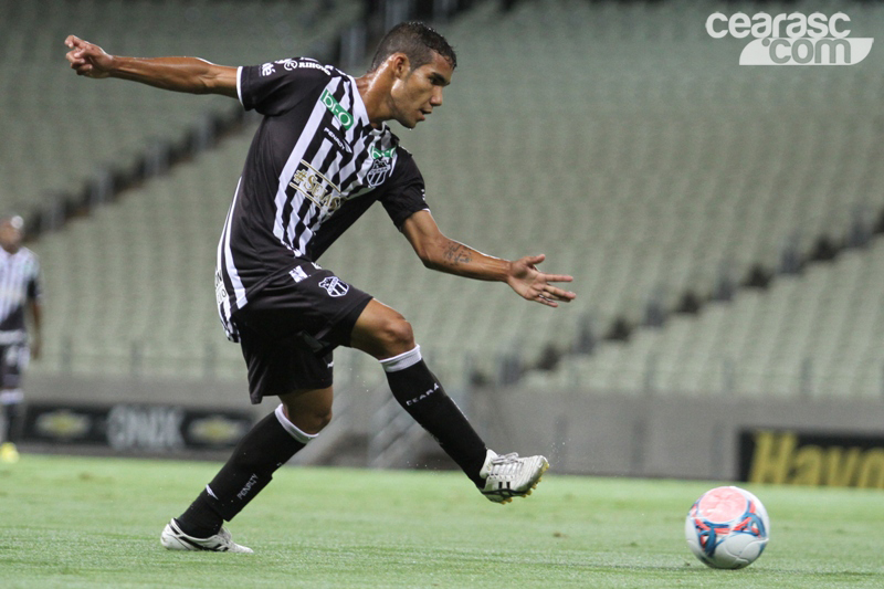 [18-04] Ceará 4 x 1 Guarani (J) - 3