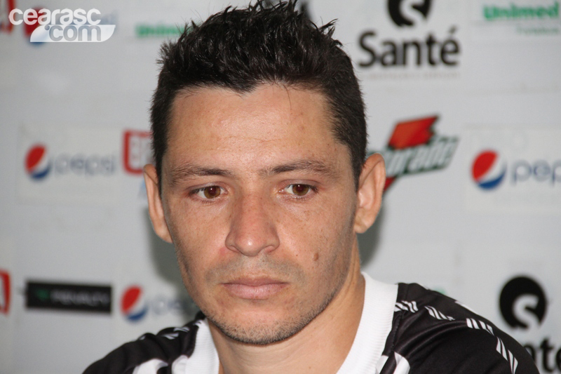 [25-06] Apresentação - Thiaguinho - 2