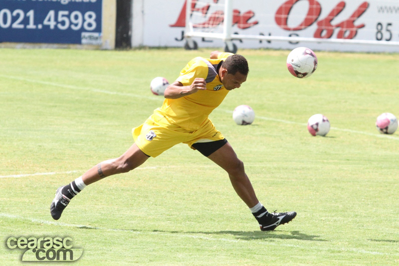 [18-09] Treino físico-técnico - 15
