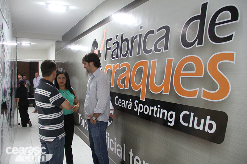 [15-10] Inauguração da nova entrada - Escolinha Fábrica de Craques - 17