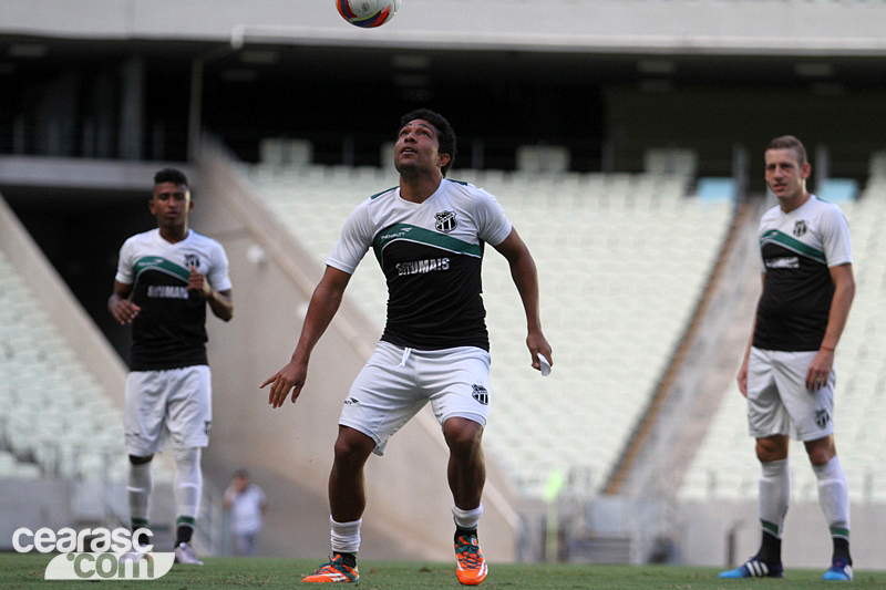 [18-06] Treino coletivo - Castelão - 7