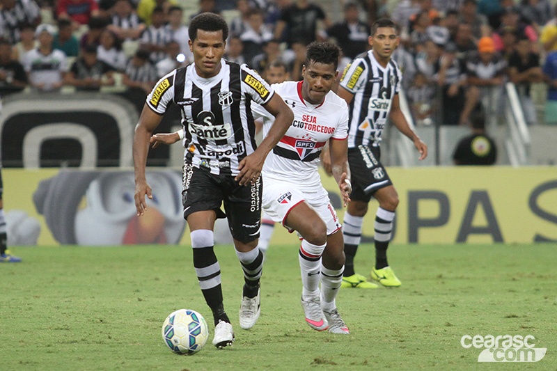 [26-08] Ceará 0 x 3 São Paulo - 16