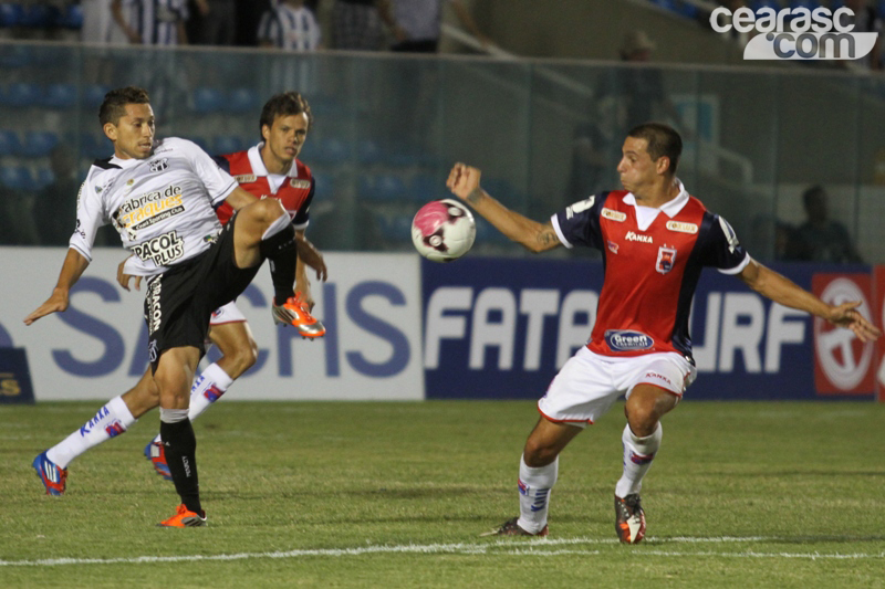 [23-10] Ceará x Paraná 02 - 3