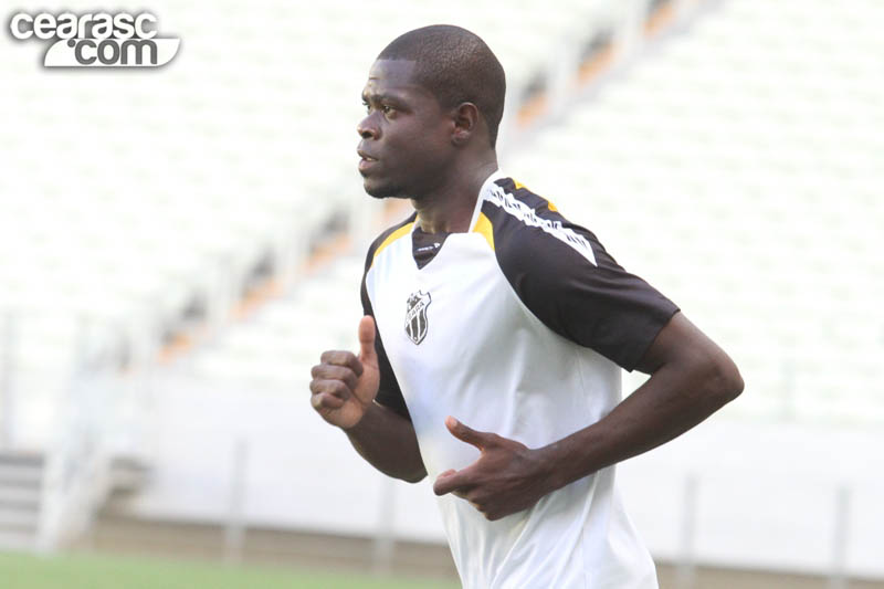 [05-08] Treino técnico + tático - Castelão - 3