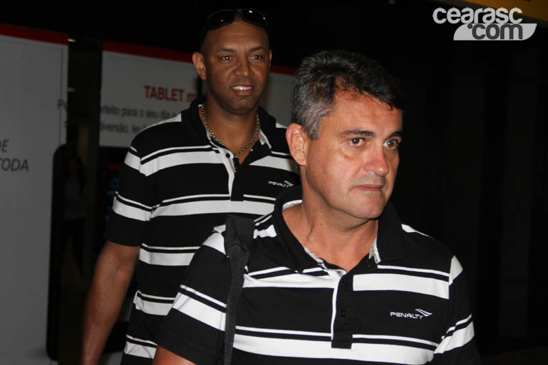 [27-06] Delegação alvinegra retorna à capital cearense - 1