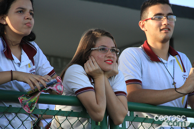 [05-11] Alunos do Colégio Silvia Helena visitam a sede do Vozão - 01 - 13