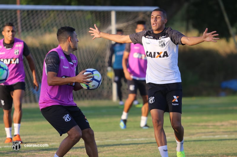[04-11-2018] Treino Apronto - CT do Náutico  - 23