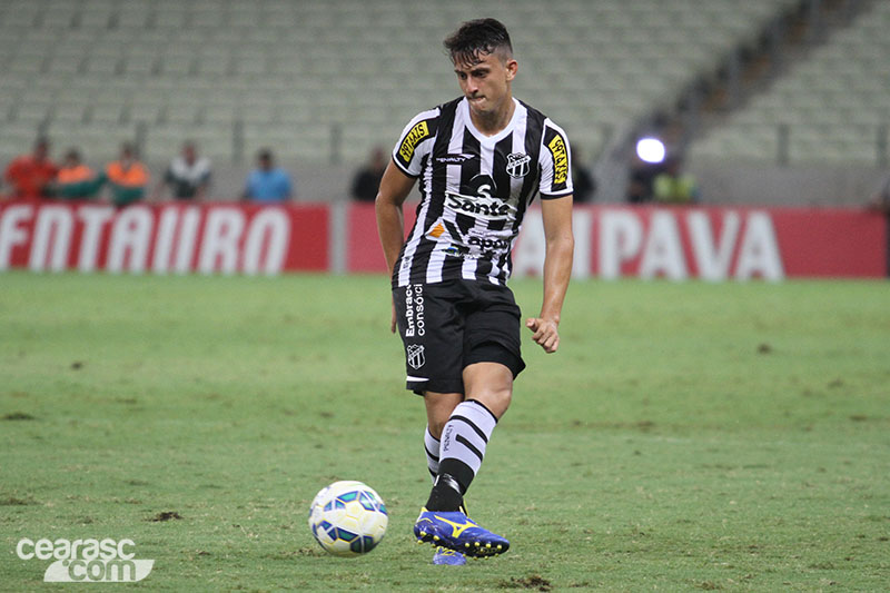 [26-08] Ceará 0 x 3 São Paulo - 27