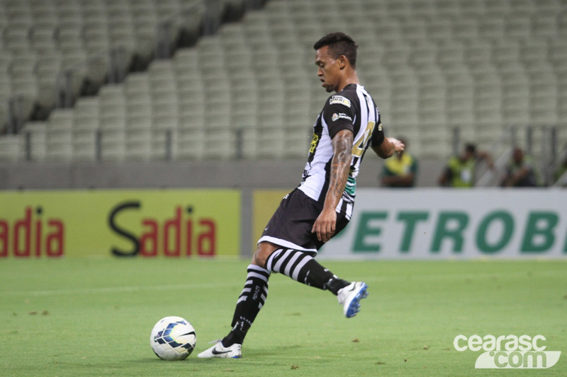 [03-09] Ceará 3 x 4 Botafogo3 - 9