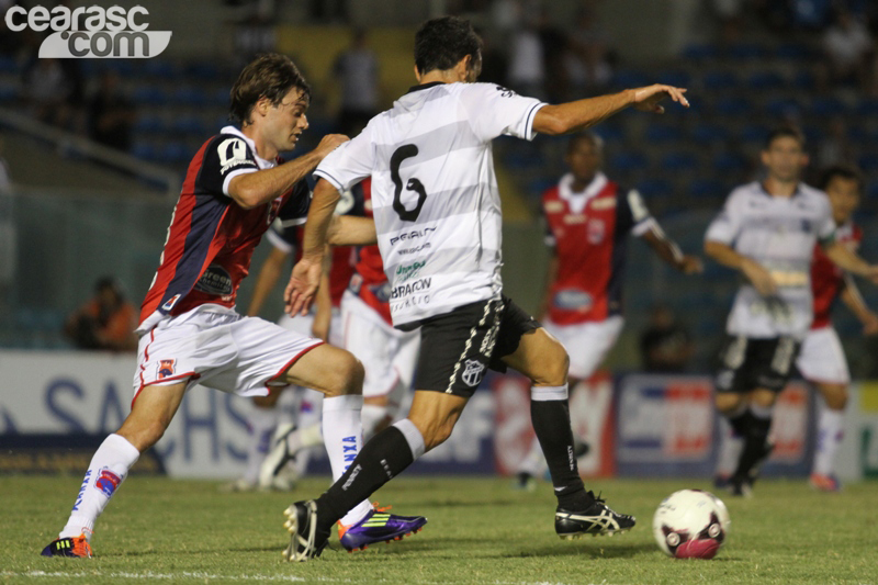 [23-10] Ceará x Paraná 02 - 12