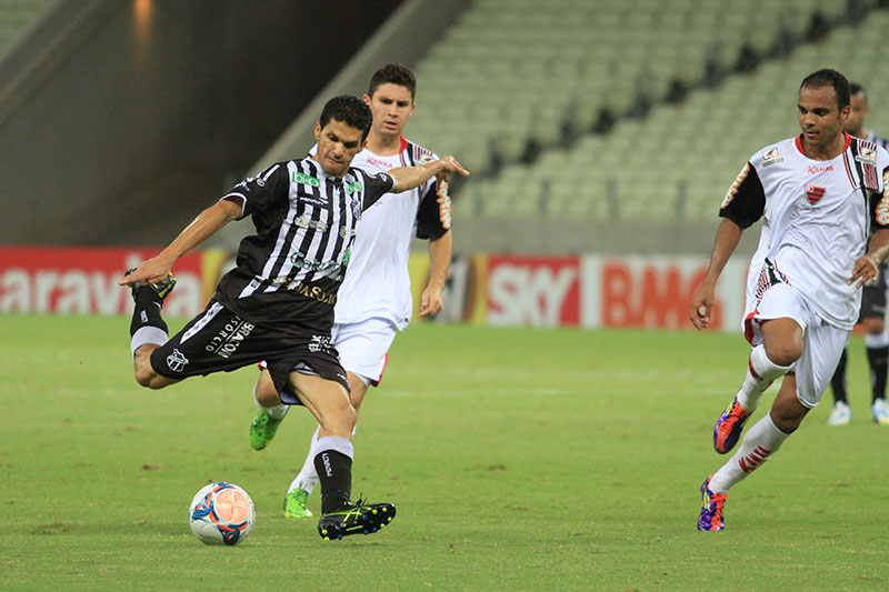[17-09] Ceará 1 X 0 Oeste - 24