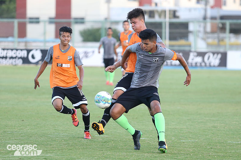 [14-11-2016] Sub-20 se prepara para a Copa do Nordeste - 17