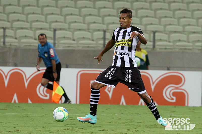 [24-10] Ceará X Santa Cruz - 26