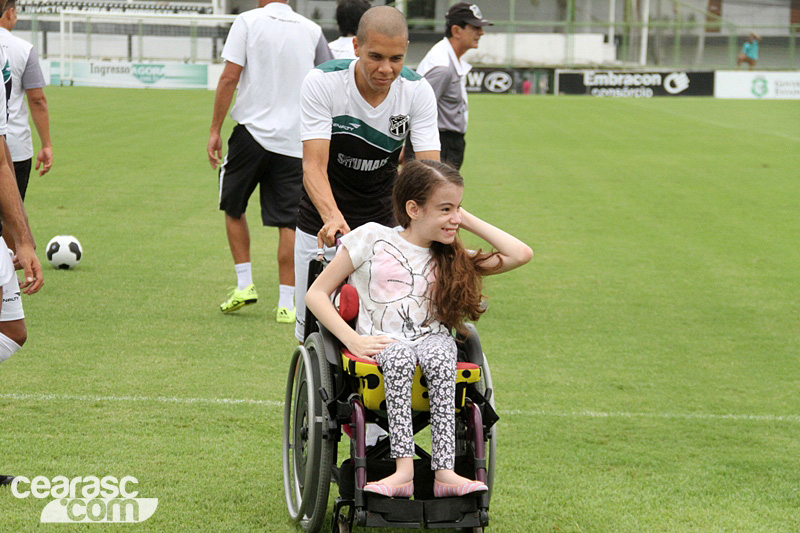 [28-02] Jovem Isabelly visitou a sede - 7