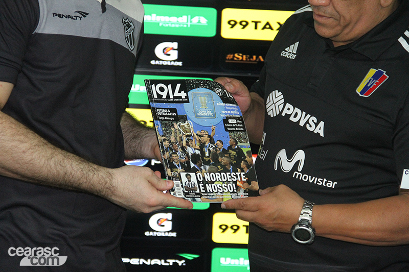 [10-10] Seleção Venezuelana treina em Porangabuçu - 21