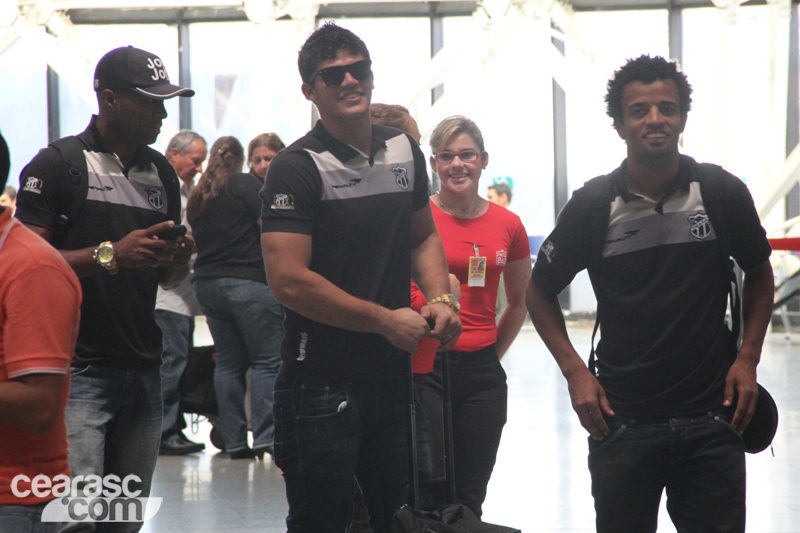 [04-09] Ceará segue viagem para SP - 4