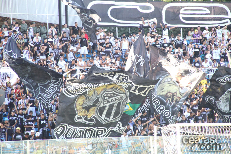 [29-04] Ceará 4 x 0 Tiradentes - TORCIDA - 5
