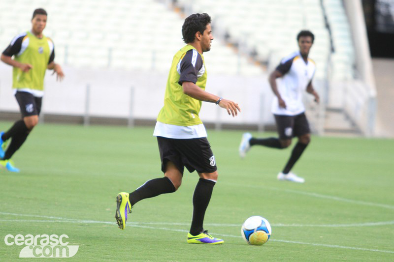[10-01] Treino coletivo - Arena Castelão - 5