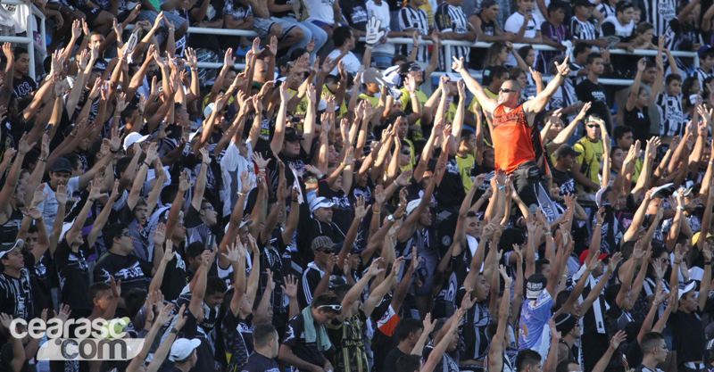 [29-04] Ceará 4 x 0 Tiradentes - TORCIDA - 6