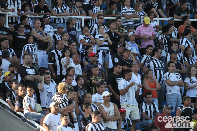 [29-04] Ceará 4 x 0 Tiradentes - TORCIDA - 8