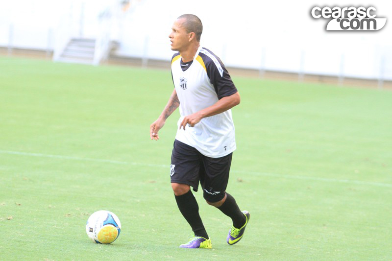 [10-01] Treino coletivo - Arena Castelão - 15