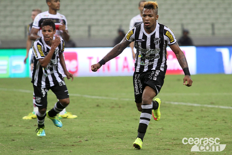 [20-06] Ceará 3 x 3 Santa Cruz - 02 - 18