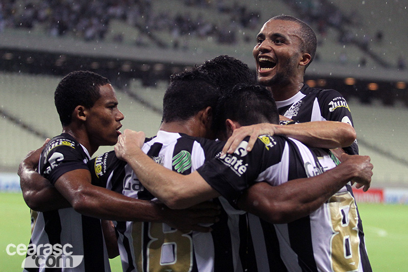 [10-05] Ceará 2 x 1 Paraná - 44