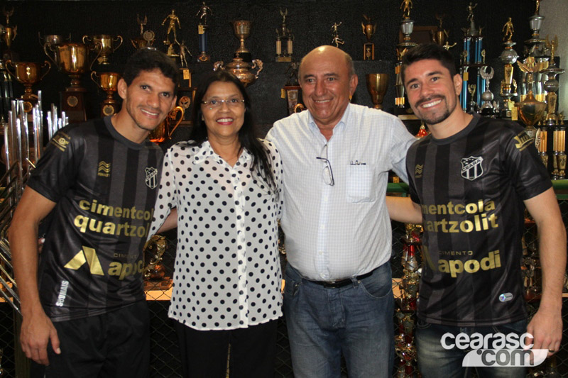 [08-09] Lançamento do terceiro uniforme Penalty Ceará - 23