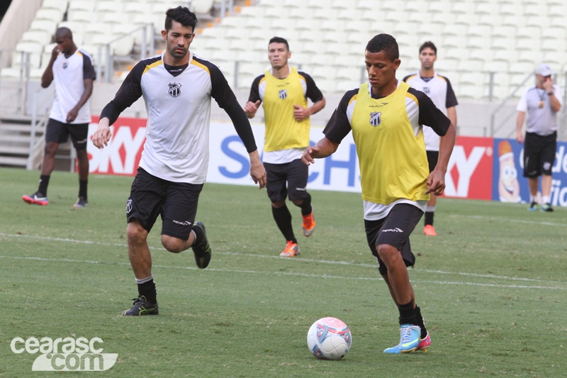 [08-08] Treino recreativo - Castelão - 11