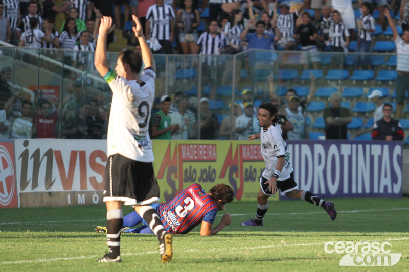[29-04] Ceará x Tiradentes - 16