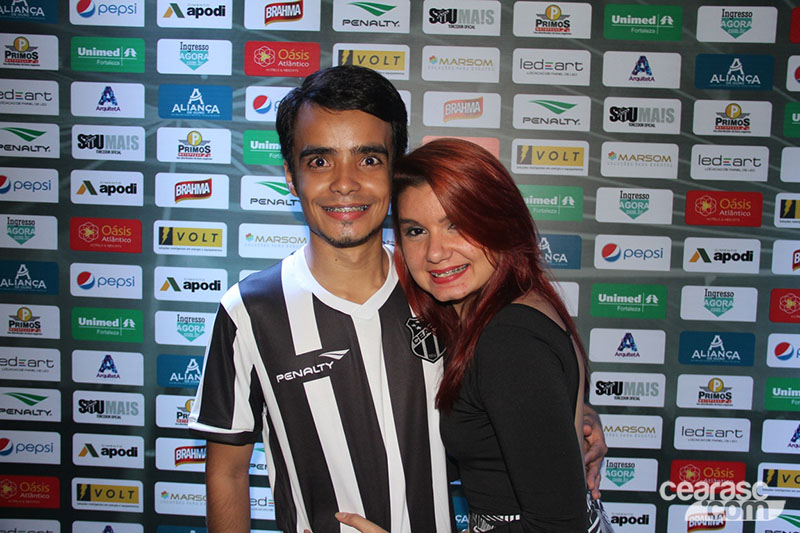 [26-02] Lançamento dos uniformes 2015 - Torcida - 11