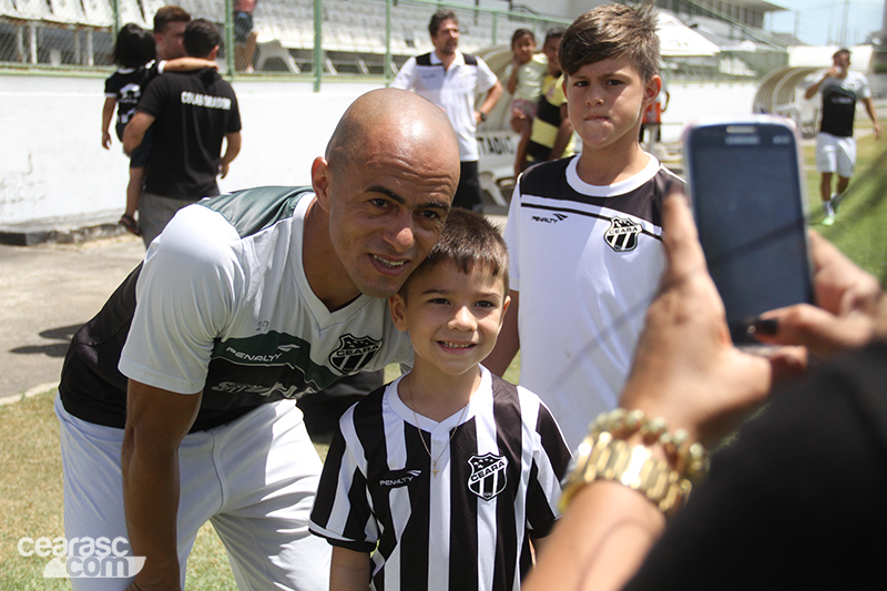 [12-10] Dia das Crianças Alvinegro 2015 - 04 - 13