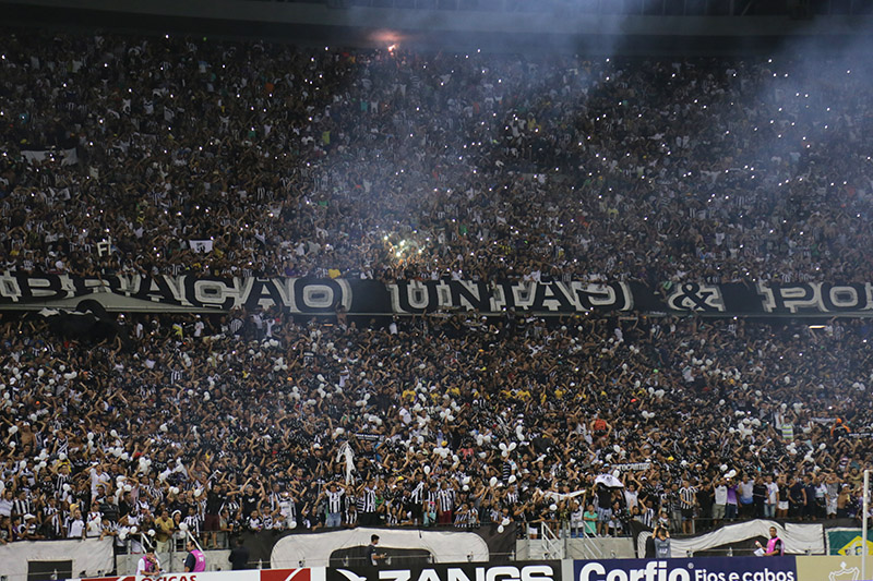 [02-08-2016] Ceará 0 x 0 Vasco - Torcida.zip - 16
